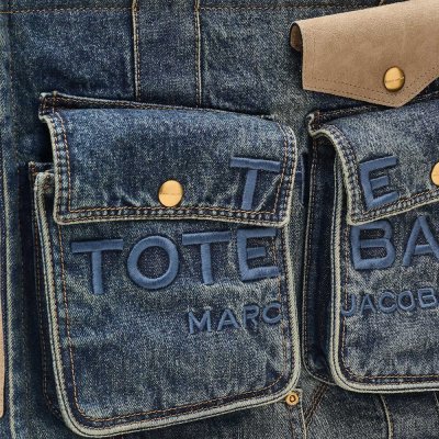 THE DENIM SUEDE LARGE CARGO TOTE BAG